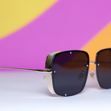 Retro Square Gold Framed Sunglasses 