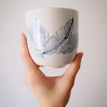 Bamboo Brush Porcelain Tumbler Cup // Feather Palm 