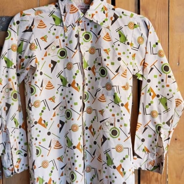 1960s Boys Button Down Shirt Bold Geometric Print MCM Three Fishes Multicolored Cotton Print 