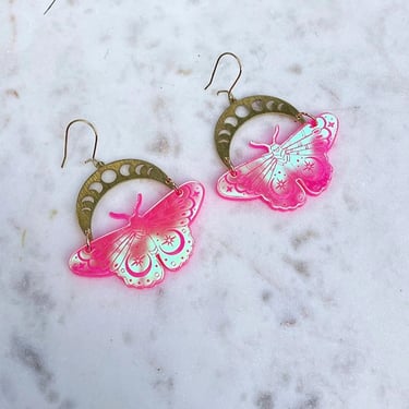 Mystical Butterfly Earrings - Pink