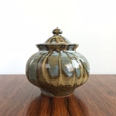 Wayne Chapman Studio Pottery Lidded Jar - Mid Century Allied Craftsmen of San Diego 