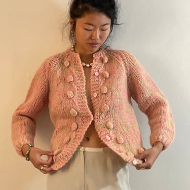 50s handknit mohair cardigan sweater / vintage Italian blush pink space dyed variegated mohair popcorn raglan handknit cardigan sweater | M 