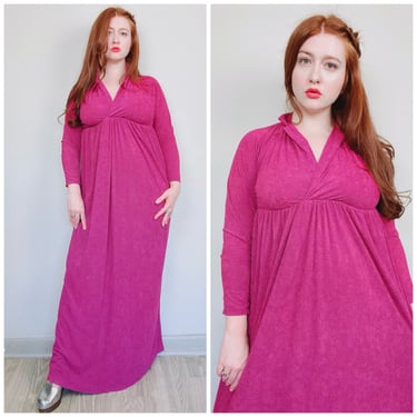 1970s Vintage Mauve Pink Terry Cloth Maxi Dress / 70s / Seventies Long Sleeve Empire Waist Gown / Medium 