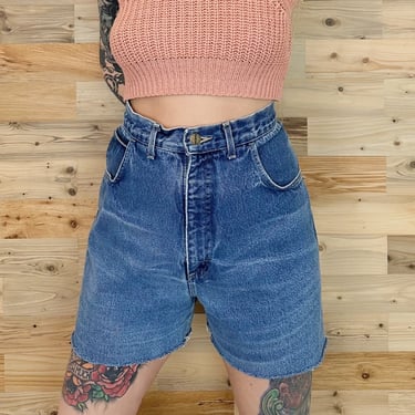 90's High Rise Cut Off Jean Shorts / Size 32 33 