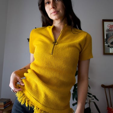 Vintage 60's 100% Virgin Turbo Orlon Acrylic Circle Zip Yellow Knitted Short Sleeve Pullover Sweater 
