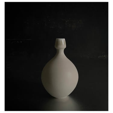 SHIPS NOW- Tiny Taupe Bud Vase by Sara Paloma 