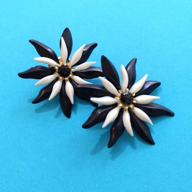 Mod Vintage Black & White Plastic Flower Earrings with Rhinestones 