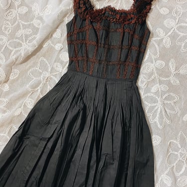 Black Lace Trim Dress Pleated Bodice Gathered Midi Dress 