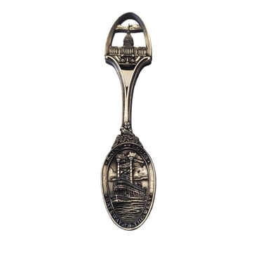 Souvenir Demitasse Spoon Saint Louis Jefferson National Memorial Riverboat (M7) 