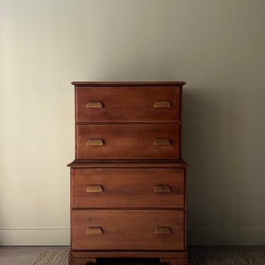 Maple dresser