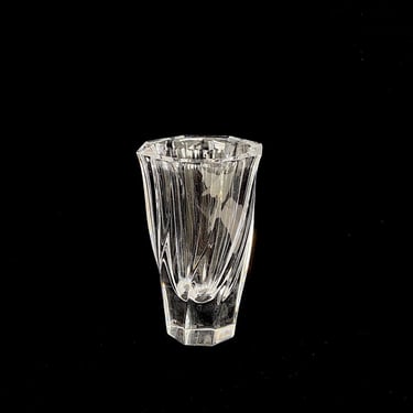 Vintage 6" Tall Fine Orrefors Sweden Crystal Art Glass RESIDENCE Octagonal Twist Vase Olie Alberius 20th Century Design Scandinavian Glass 