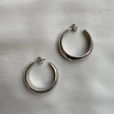 carved 80s silver MEXICO hoops E229