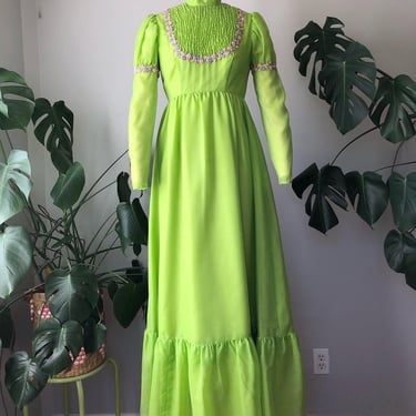 Vintage 60's 70's Green Spring Juliet Maxi Dress / 1970's Spring Dress / XS SMall by Ru