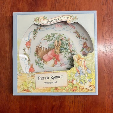 Vintage Beatrix Potter Nursery Ware 1995 Peter Rabbit Christmas Plate By Wedgwood 