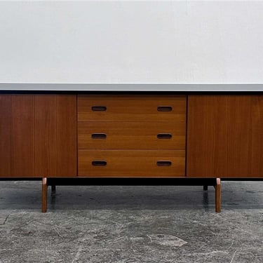 sideboard 5156