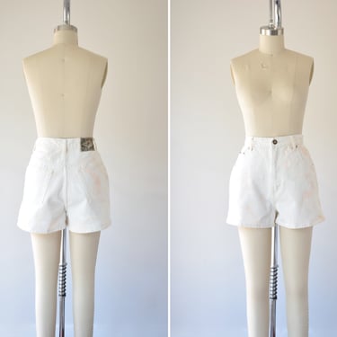 White High Waist Shorts 29 in / 29 Inch Waist Shorts / Ivory Denim Shorts / High Rise Jean Shorts / White Jean Shorts / White Denim Shorts 
