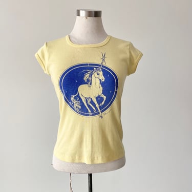 Vintage 1970s Yellow Unicorn Tshirt / 1970s Unicorn Tee / Vintage Unicorn Tshirt / XS Unicorn Illustration Tee / Vintage V Poyser Tee 