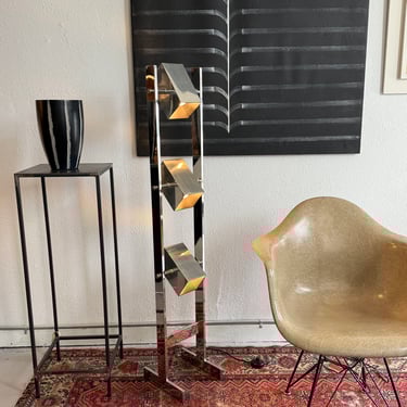 Chrome Floor Lamp with Cubed-Shaped Shades
