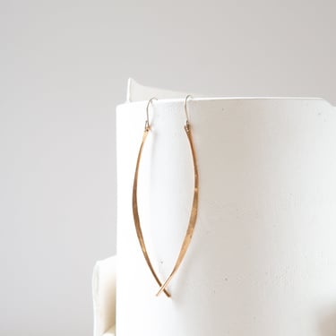 Kiersten Crowley: Large Brass EOS Bar Earrings