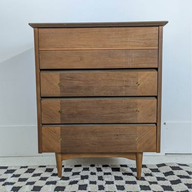 Vintage 4 Drawer MCM Highboy Dresser by Flow Furniture