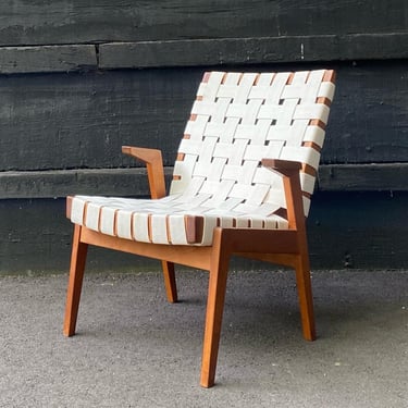 Arden Riddle Studio Craft solid Cherry Lounge Chair with White Webbing, ca. 1970 