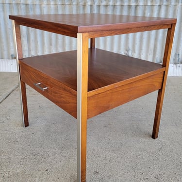 Mid-Century Modern Paul McCobb for Calvin End Table 