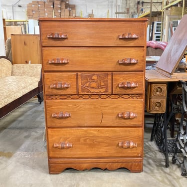 Plymouth Rock Maple 5-Drawer Dresser