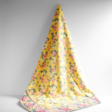 Vintage April Cornell Yellow and Pink Cotton Tablecloth 96" x 56" 