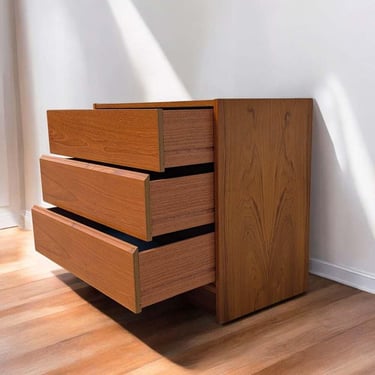 Petite Teak Dresser, Three Drawers, Nightstand, Mid Century, MCM, Bedroom, Danish Modern, End Table, c. 1960s 