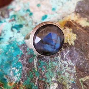 Sterling Labradorite Ring~Boho Statement Ring Sterling Silver 925~Blue Luminescent Gemstone~Vintage Gemstone Ring~Size 7~JewelsandMetals 