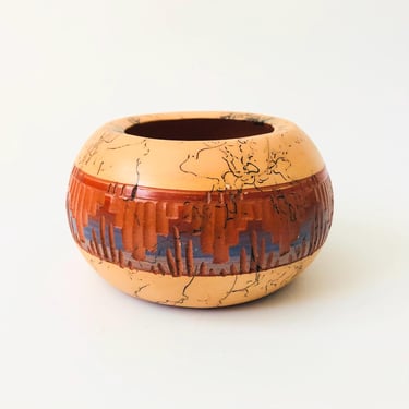 Navajo Horse Hair Pottery Vase 