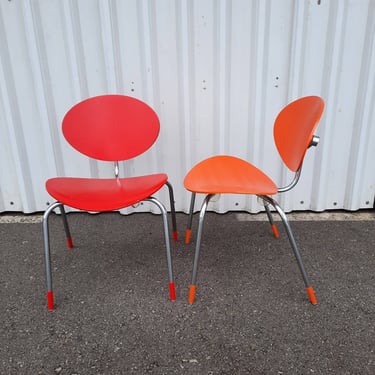 Couple Flototto Mosqito Dining Chairs, Modern Flototto Dining Chairs, Red And Orange Dining Chairs, Made In Germany, Elmar Flototto 