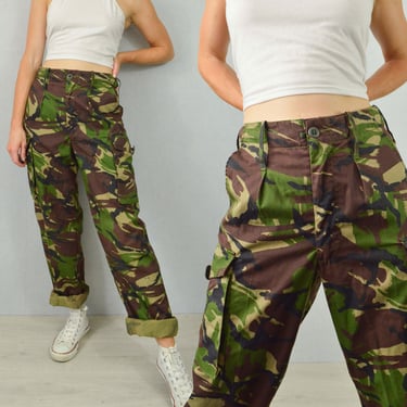 British Army Camo Pants - Khaki Green Cargo Combat Trousers Straight Leg - Vintage / Grunge - XS S M L 