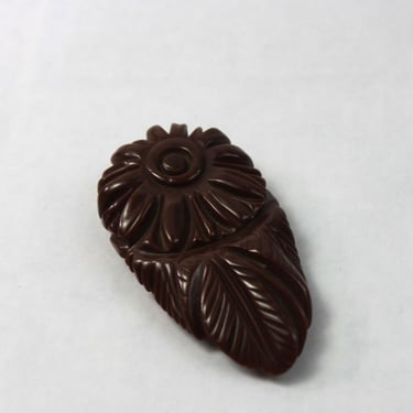 Bakelite Dress Fur Scarf Clip Chunky Carved Chocolate Brown 