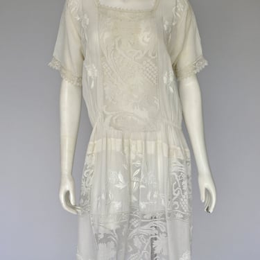 1920s embroidery and lace dress S/M/L 