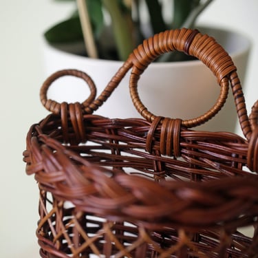 Small Vintage Wicker Hanging Basket Wall Art Storage 