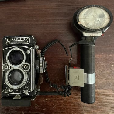 Vintage Rolleiflex Carl Zeiss Camera Untested