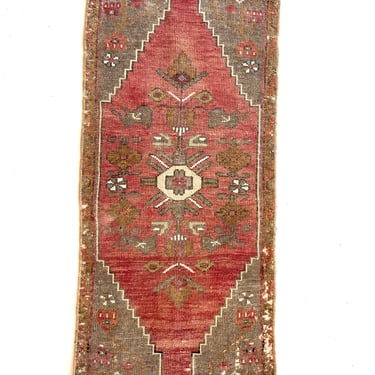 Vintage Turkish Mini Rug | 1'6&quot; x 3'1&quot;