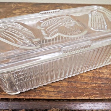 Federal Glass Ribbed Refrigerator Dish - Vegetable Pattern Lid 8.5