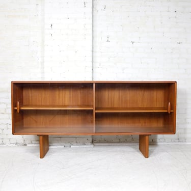 Vintage MCM teak credenza w/ glass sliding doors by Dyrlund made in Denmark  | Free delivery only in NYC and Hudson Valley areas 