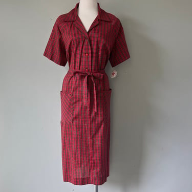 1960s Deadstock Red Scottish Plaid Tartan Shirt House Dress w/Pockets & Belt | Carolina Maid 14 