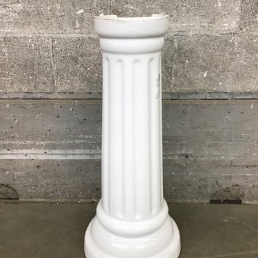 Porcelain Pedestal (Seattle)