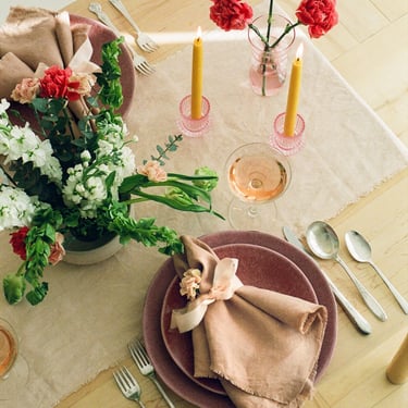 linen cloth napkins, linen reusable napkins, fall rustic wedding, plant dyed napkins, minimal wedding 