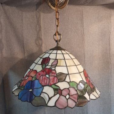Stained Glass Hanging Light with Floral Pattern