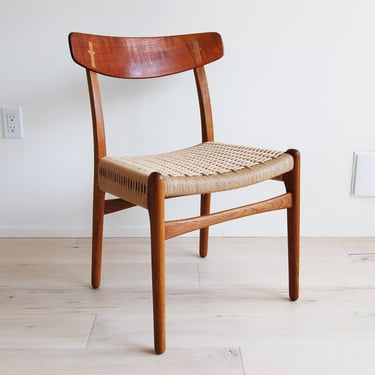 Danish Mid Century Modern Hans Wegner Teak and Oak Dining Chair Ch-23 Carl Hansen and Son with New Paper Cord Seat 