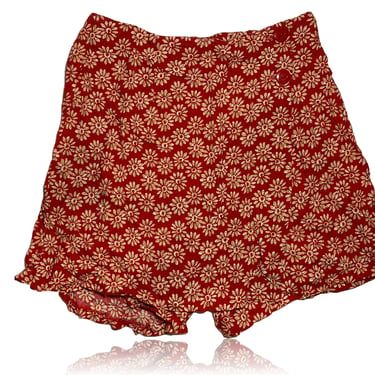 90s Red Floral High Waisted Wrap Mini Skort // Tracy Evans // Size 