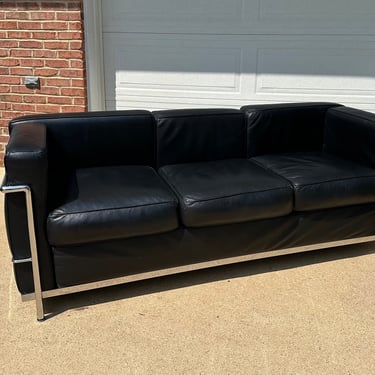 Vintage DWR Sofa - LC2 Le Corbusier - Black Leather 