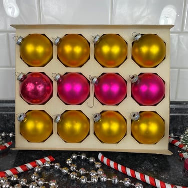 Vintage Shiny Brite Box Set of 12 Matte Gold & Pink Glass Christmas Tree Ornaments 2 5/8