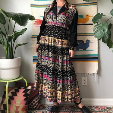 chinese dress ladies 80s Floral 'Carole Little' Maxi Dress – EarthWindandVintage main image 1