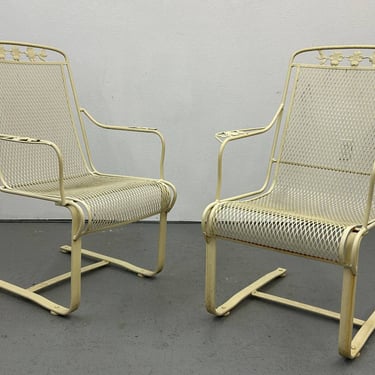 Vintage Woodard Wrought Iron Patio Chair